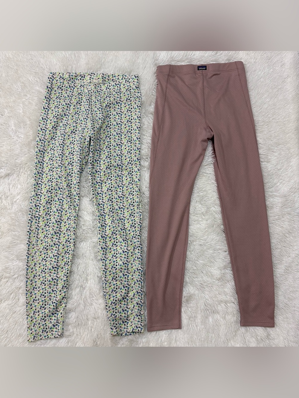 Bundle Patagonia Kids Mauve Solid Leggings & Cream Floral Print Leggings